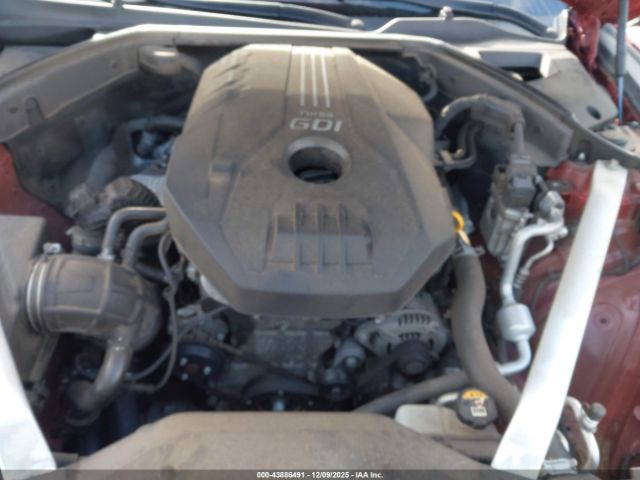 Genesis G70 2.0t Advanced Image 16