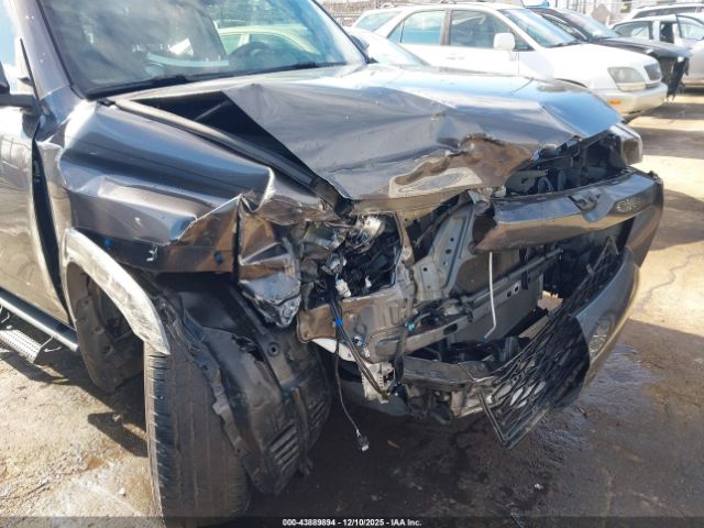 Toyota 4Runner Sr5 Premium Image 13