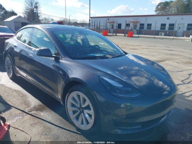 Tesla Model 3 Rear-wheel Drive Image 1
