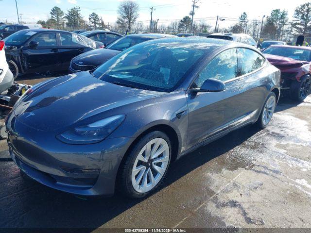 Tesla Model 3 Rear-wheel Drive Image 17