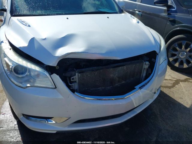 Buick Enclave Premium Image 9