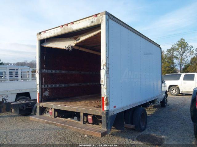 Ford Econoline Commercial Image 7