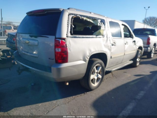 Chevrolet Suburban 1500 Lt Image 5