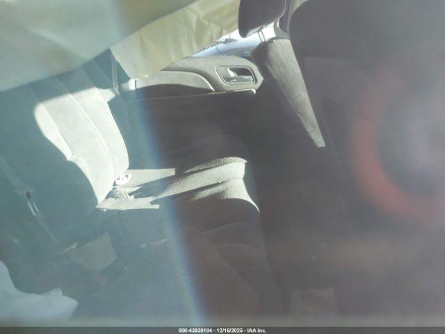 Chevrolet Suburban 1500 Lt Image 2