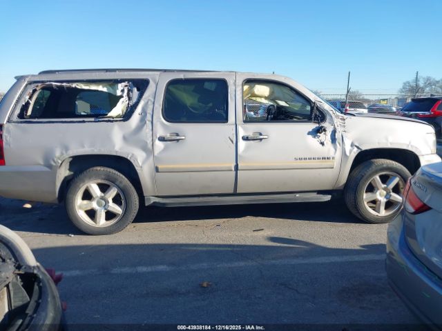 Chevrolet Suburban 1500 Lt Image 13