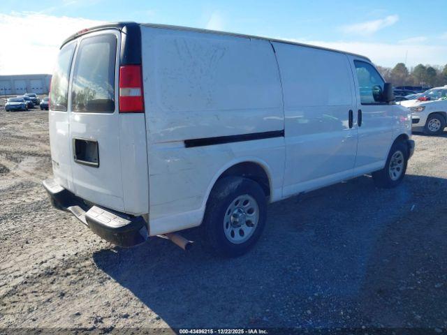 Chevrolet Express Work Van Image 7