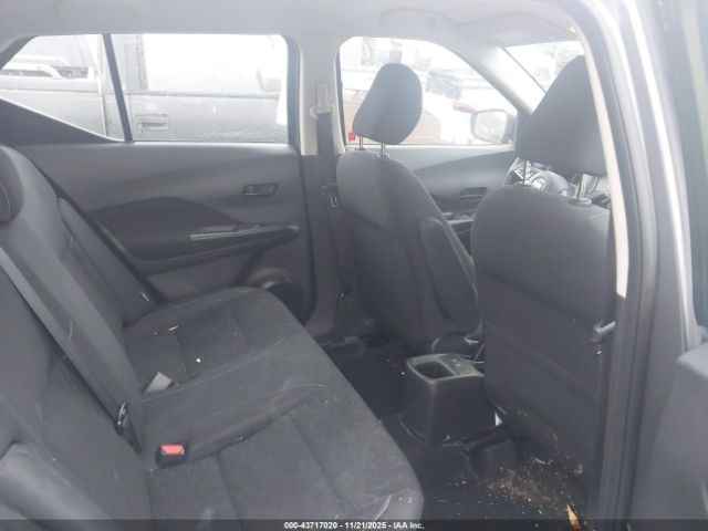 Nissan Kicks S Xtronic Cvt Image 11