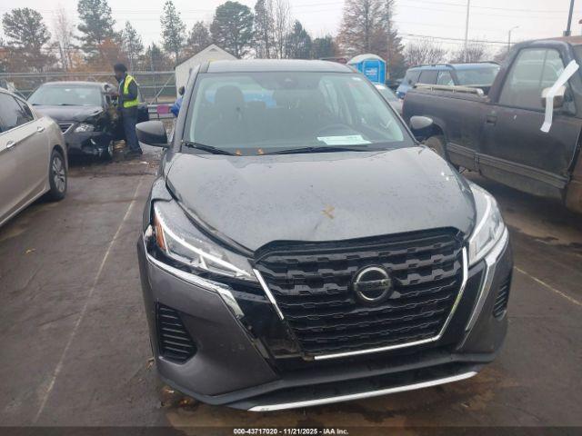 Nissan Kicks S Xtronic Cvt Image 14