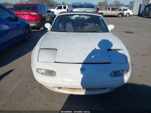 Mazda MX-5 Miata Image 9