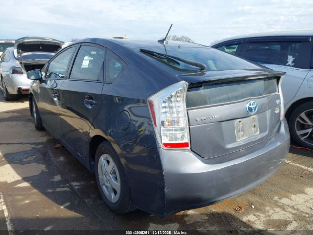 Toyota Prius Iii Image 10