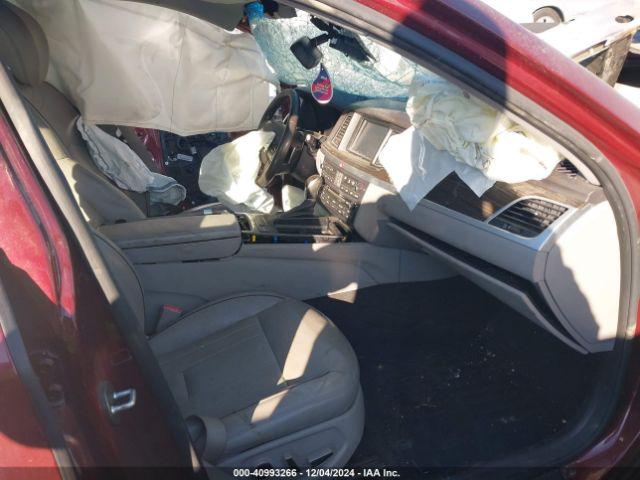 Hyundai Genesis 3.8 Image 5