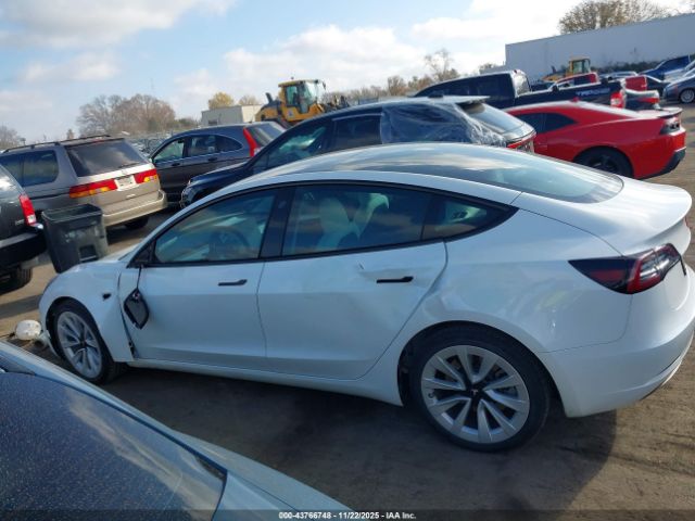 Tesla Model 3 Rear-wheel Drive Image 3