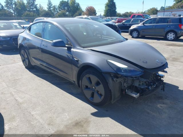Tesla Model 3 Long Range Dual Motor All-wheel Drive Image 1
