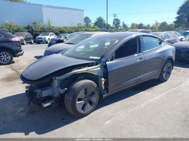 Tesla Model 3 Long Range Dual Motor All-wheel Drive Image 4