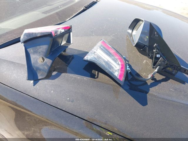 Tesla Model 3 Long Range Dual Motor All-wheel Drive Image 10