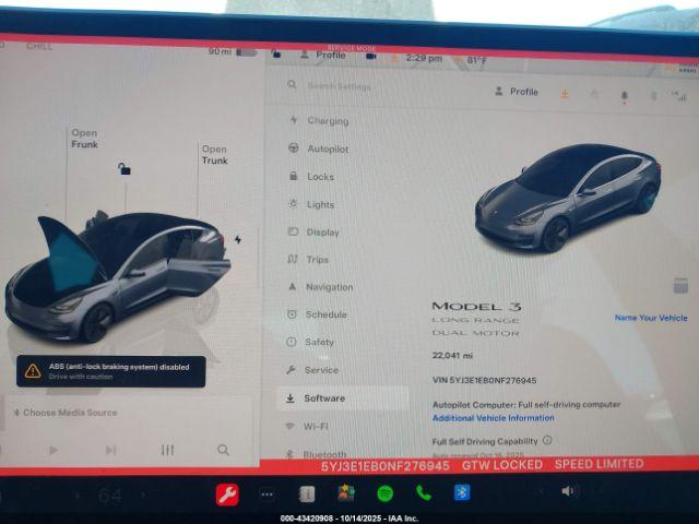 Tesla Model 3 Long Range Dual Motor All-wheel Drive Image 13