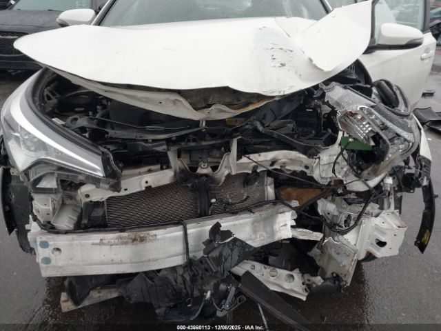 Toyota C-HR Xle Image 12