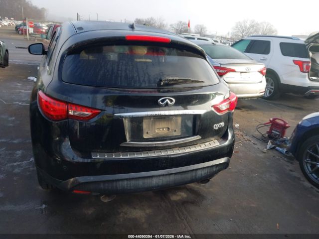 INFINITI Qx Image 16