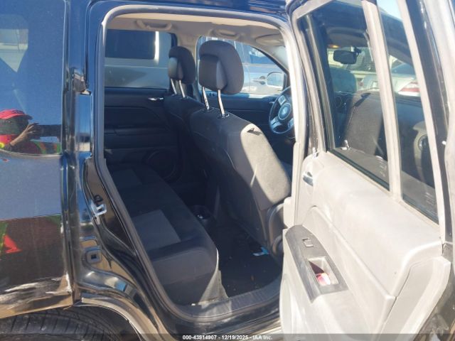 Jeep Compass Latitude Image 4