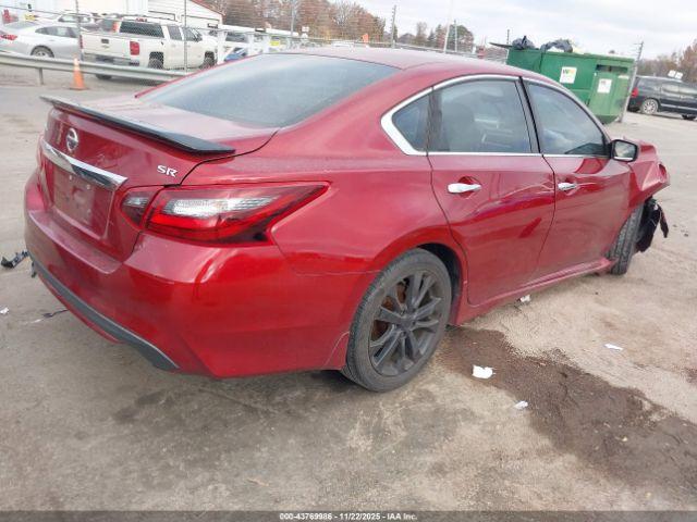 Nissan Altima 2.5 Sr Image 9