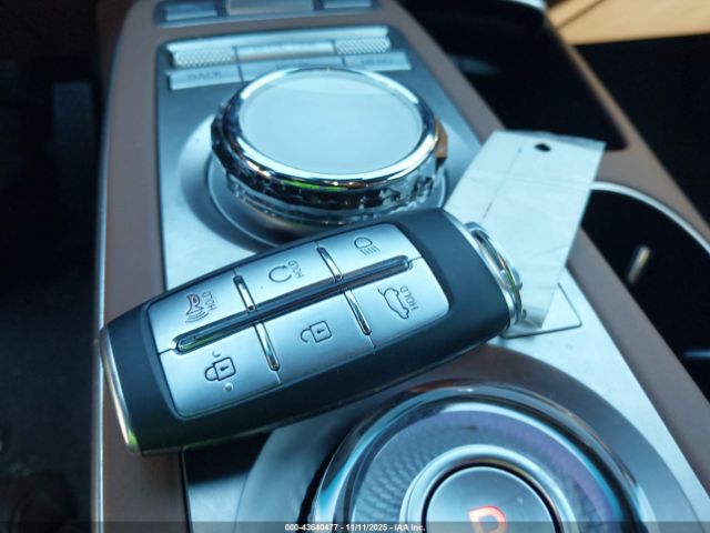 Genesis GV70 2.5t Awd Image 11