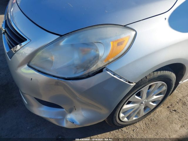 Nissan Versa 1.6 Sv Image 3