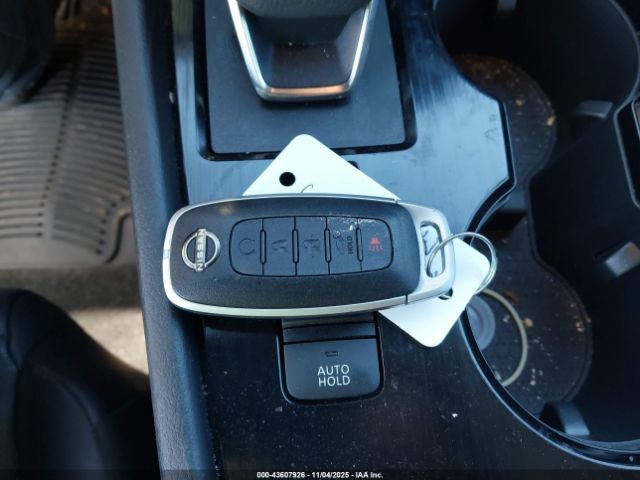 Nissan Rogue Sv Fwd Image 10