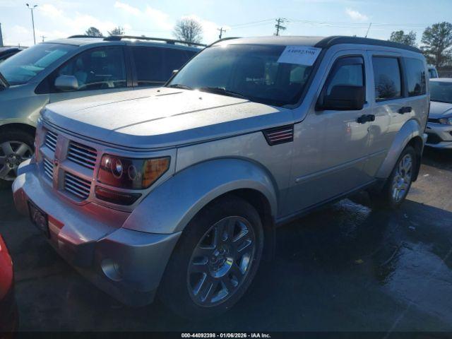 Dodge Nitro Heat Image 6