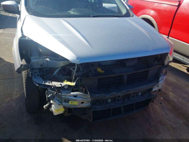 Ford Escape Se Image 2