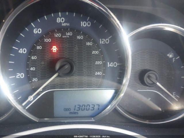 Toyota Corolla L Image 13