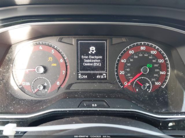 Volkswagen Jetta Image 10