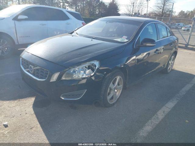Volvo S60 Image 4