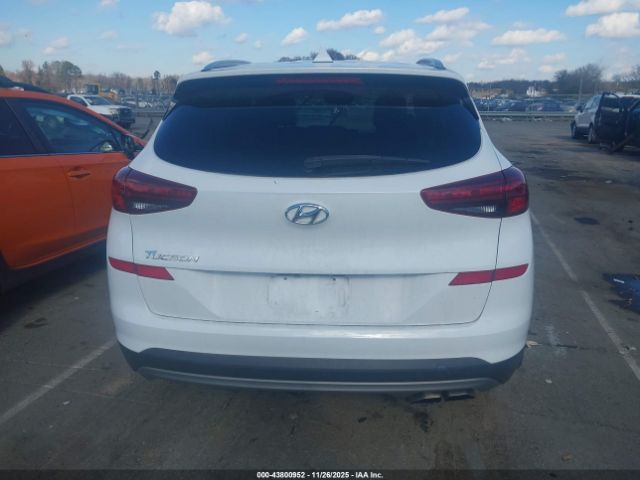 Hyundai TUCSON Limited Image 17