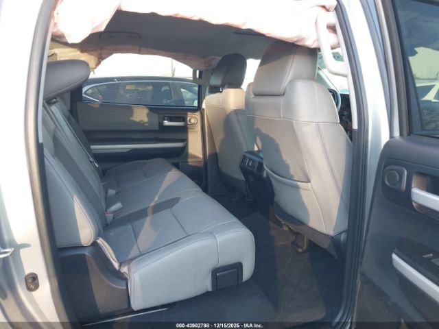 Toyota Tundra Limited 5.7l V8 Image 15