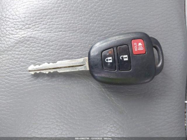 Toyota Tundra Limited 5.7l V8 Image 7