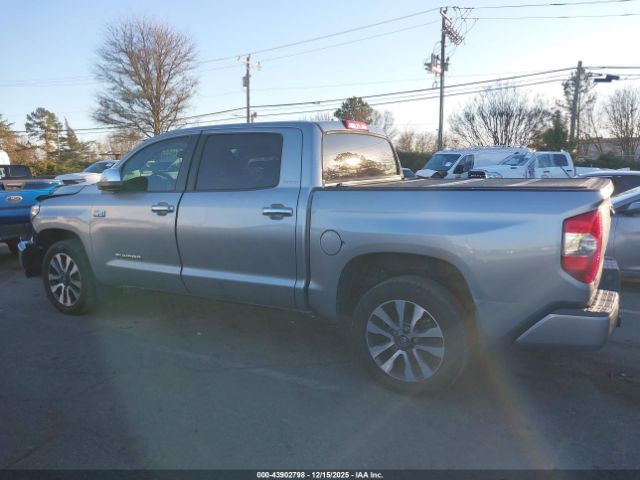 Toyota Tundra Limited 5.7l V8 Image 12