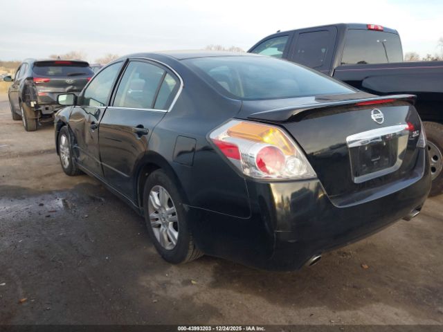 Nissan Altima 2.5 S Image 2