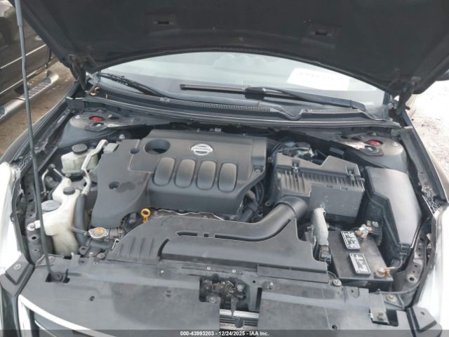Nissan Altima 2.5 S Image 11