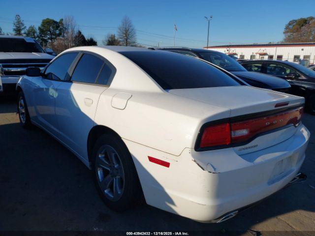 Dodge Charger Image 8
