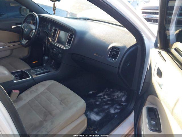 Dodge Charger Image 4