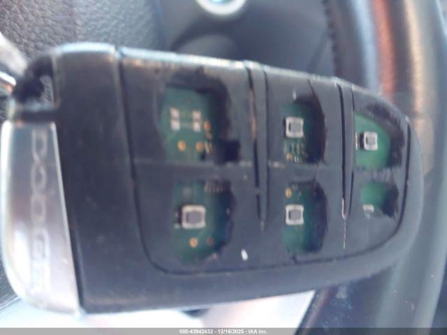 Dodge Charger Image 11