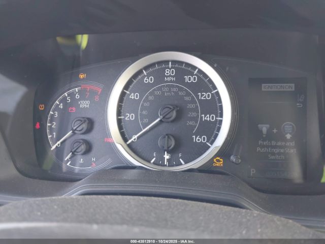 Toyota Corolla Le Image 15