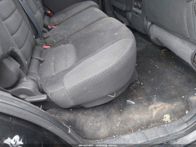 Nissan Pathfinder Sv Image 10