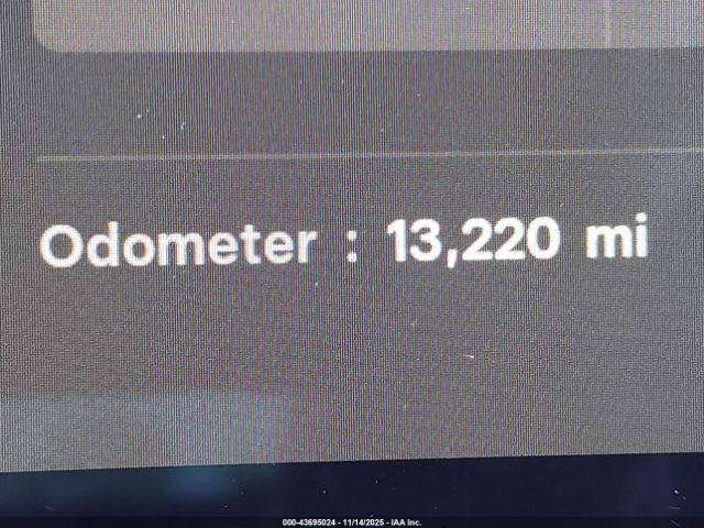 Tesla Model Y Long Range Dual Motor Rear-wheel Drive Image 6