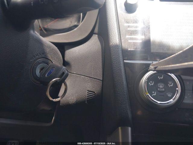 Subaru Forester 2.5i Premium Image 8