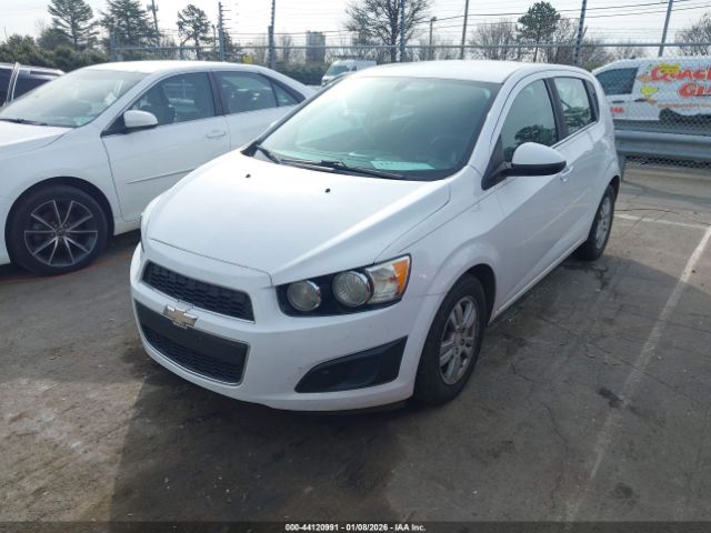 Chevrolet Sonic Lt Auto Image 4