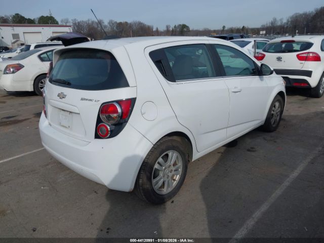 Chevrolet Sonic Lt Auto Image 3