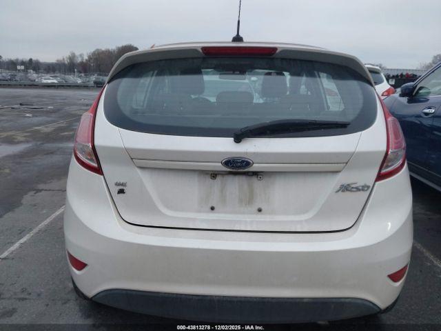 Ford Fiesta Se Image 11