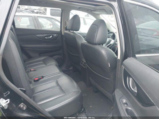 Nissan Rogue Image 10