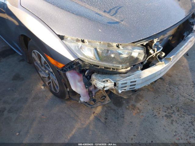 Honda Civic Lx Image 18